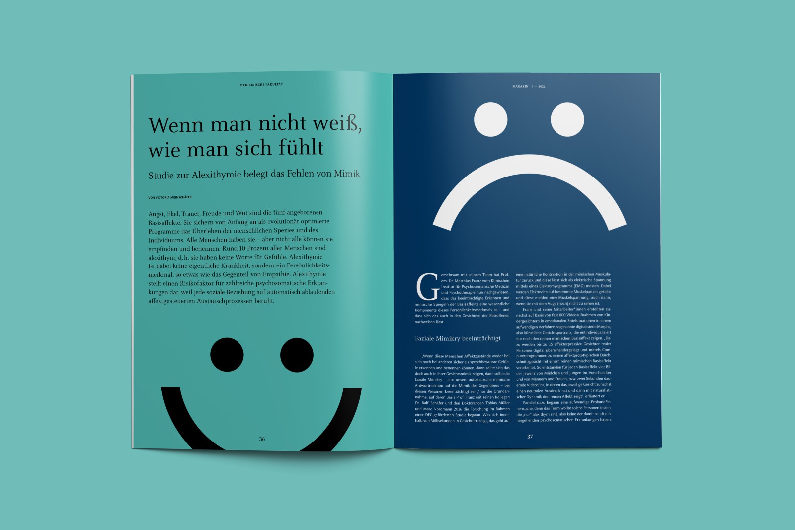 Aufgeschlagene HHU-Magazin-Doppelseite „Wenn man nicht weiß, wie man sich fühlt – Studie zur Alexithymie belegt das Fehlen von Mimik“ mit einem großen glücklichen und einem traurigen stilisierten Smiley-Gesicht