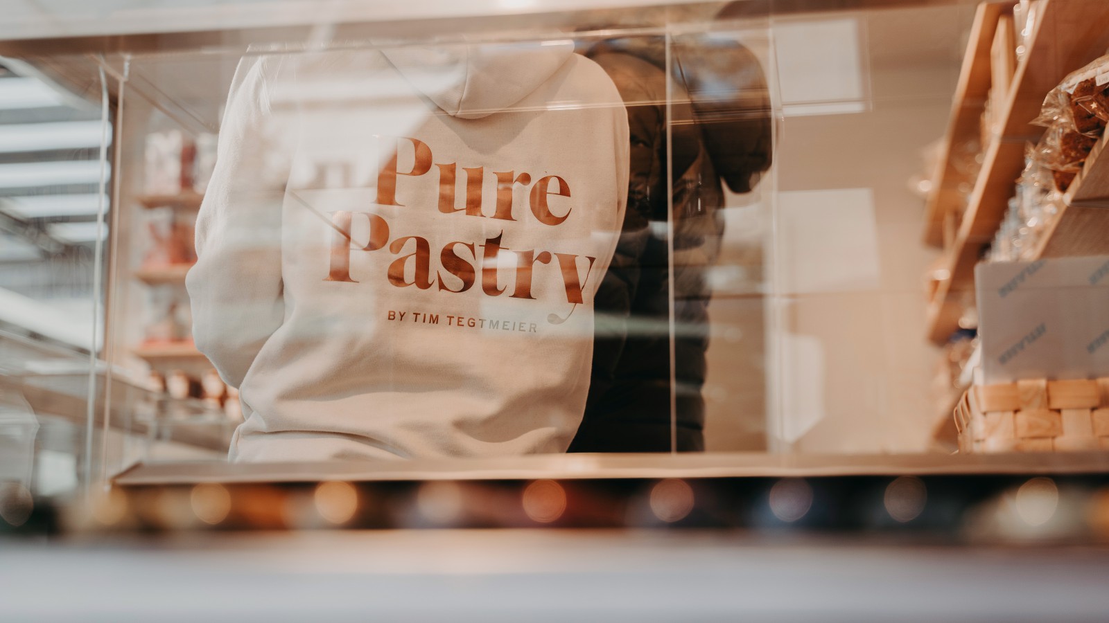 pure pastry corporate design logo