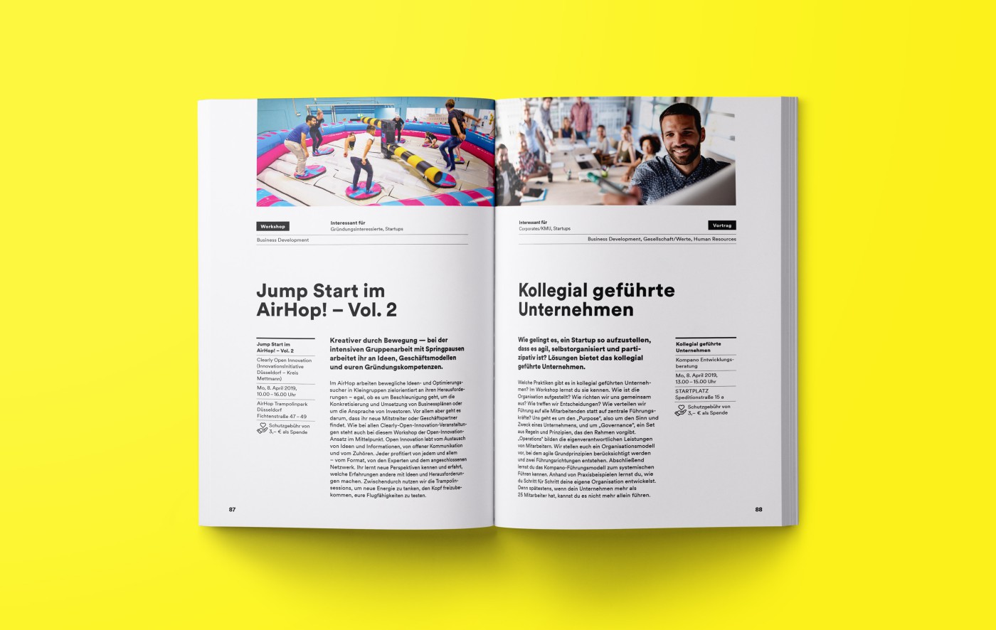 Aufgeschlagene Innenseiten des Startup-Woche-Programmhefts mit Event-Beschreibungen