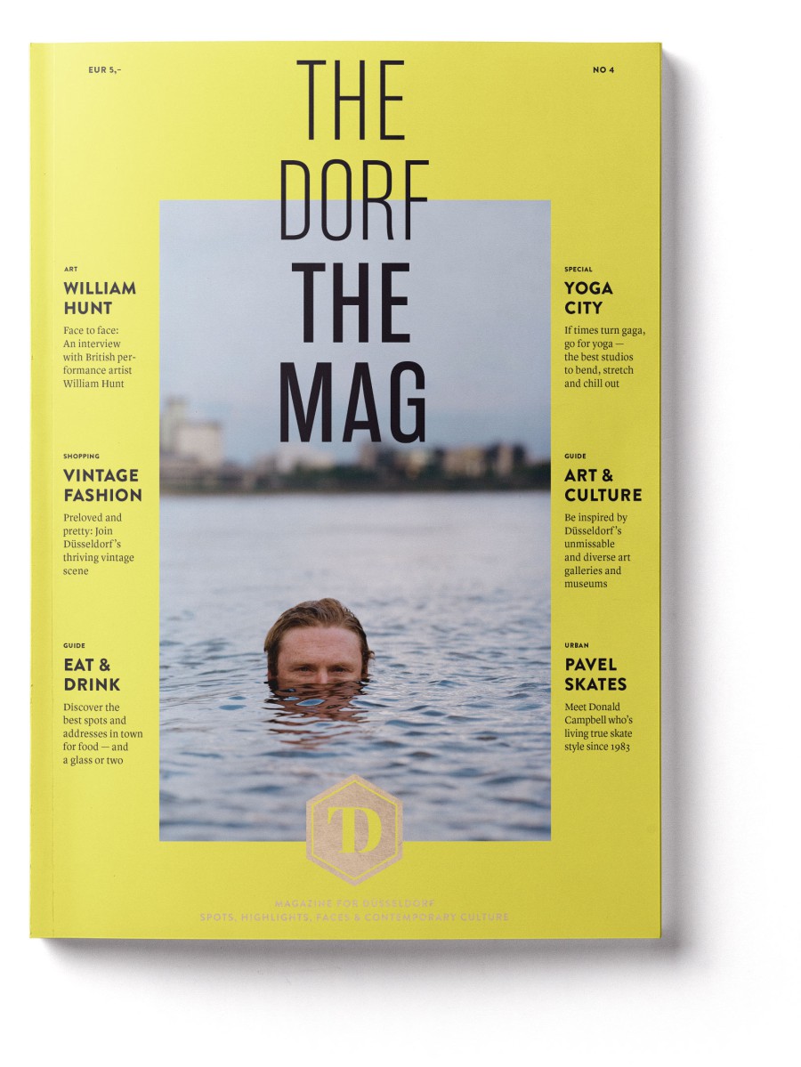 Cover von THE DORF THE MAG No. 4 aus dem Jahr 2020 mit gelbem Hintergrund und im Wasser versunkener Person